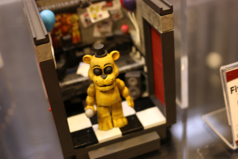 Illustration for article titled Five Nights At Freddy's Build-A-Horrible-Animatronic-Bear Sets Even Creepier In Person